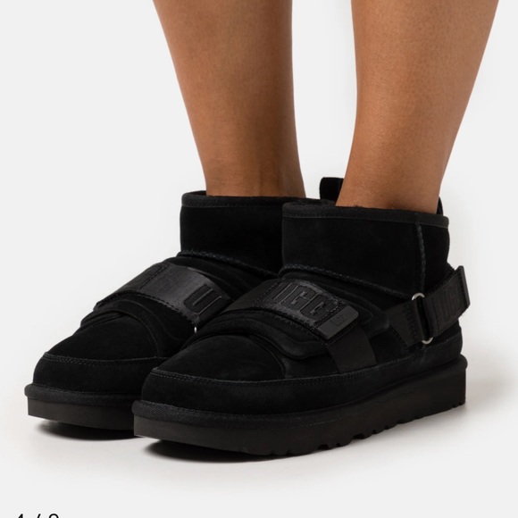 NWOB UGG Classic Ultra Mini Hybrid Strap Short Boots - Picture 1 of 17